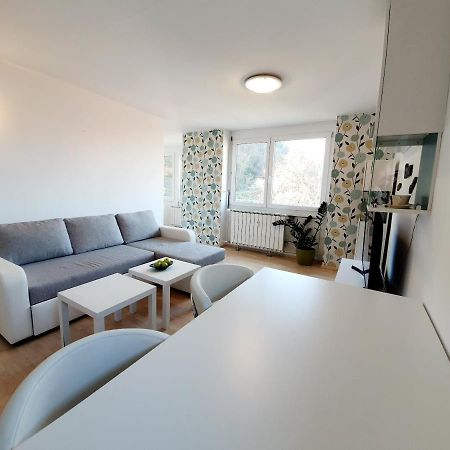 Bossa Nova Castle&Outstanding Home With Garage Ljubljana Luaran gambar